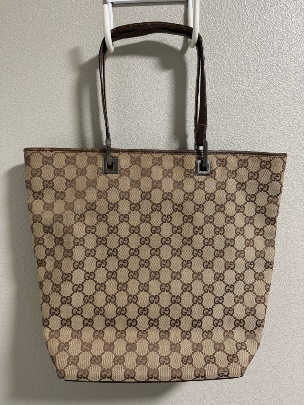 Authentic Vintage Gucci GG Tom Ford Era Denim Canvas Bucket Tote - Picture 2 of 11
